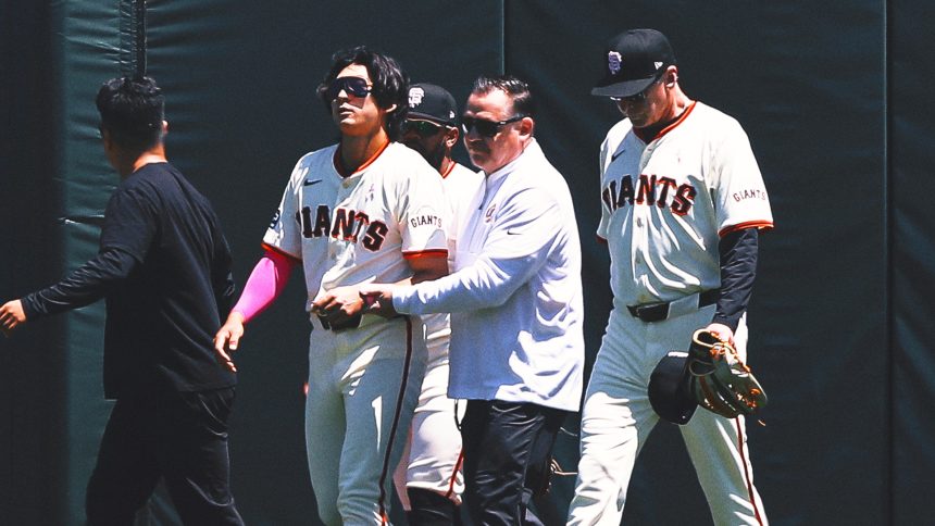 Giants OF Jung Hoo Lee suffers separated shoulder in win vs. Reds