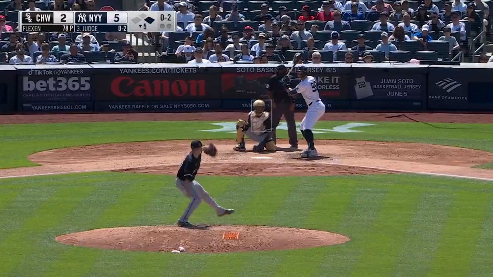 Aaron Judge smashes two-run HR to extend Yankees' lead vs. White Sox