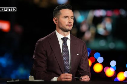 JJ Redick is reportedly the frontrunner to be Lakers head coach | Undisputed