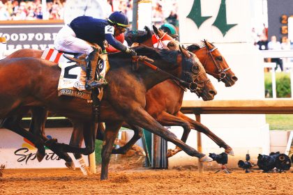 Mystik Dan wins 150th Kentucky Derby in three-horse photo finish