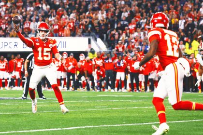 Patrick Mahomes predicts Chiefs will run 'Corn Dog' play to another Super Bowl win