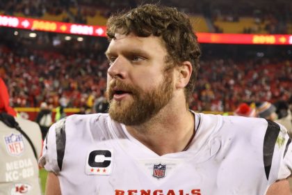 Bengals sign starting center Karras to extension