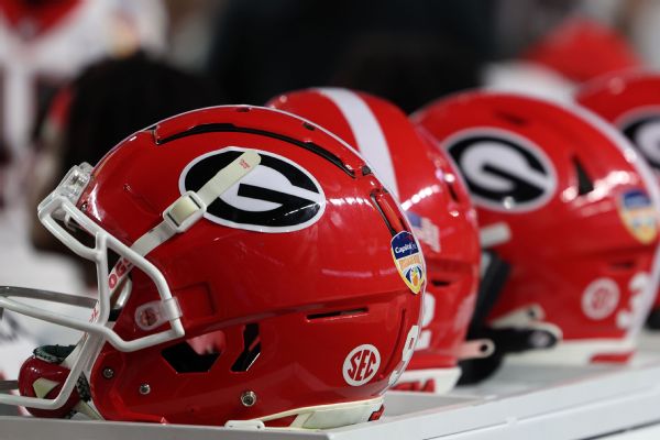 DE Gibson pledges to UGA after USC decommit