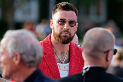 Kelce: SB ring error 'makes it more exclusive'