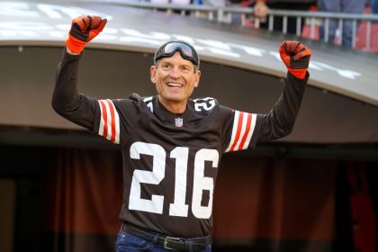 Kosar says forced bet cost him Browns radio job