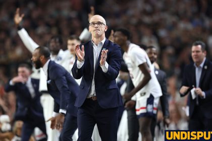 Lakers are reportedly preparing long-term offer for UConn HC Dan Hurley | Undisputed