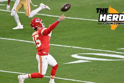 Mahomes or Rodgers: Who is the better deep-ball thrower? | The Herd