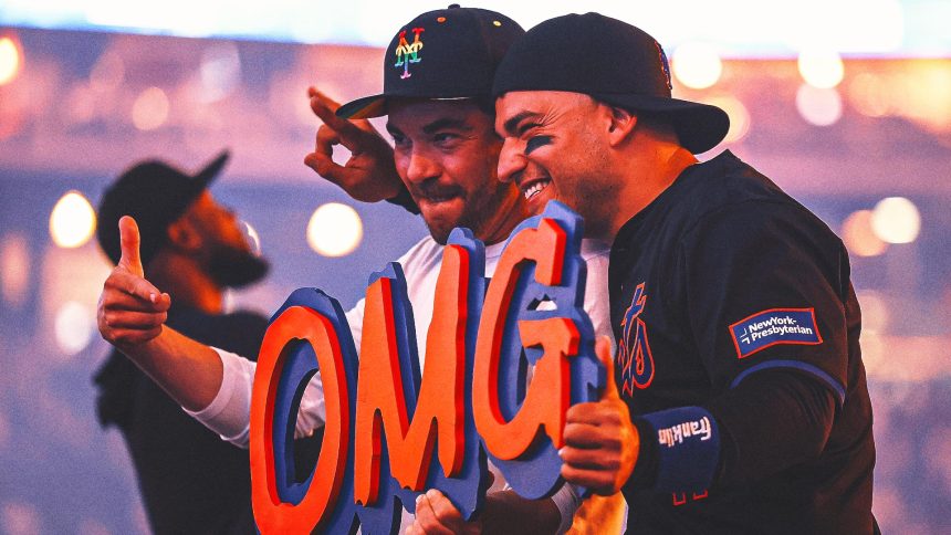 Mets infielder José Iglesias performs his song 'OMG' after win vs. Astros