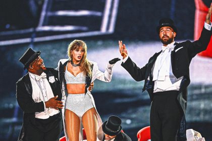 Travis Kelce makes surprise onstage appearance at Taylor Swift's London concert