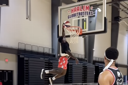 Tyreek Hill takes flight with Harlem Globetrotters