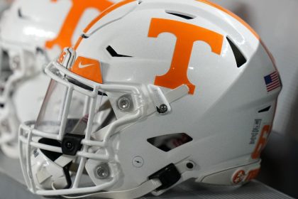 Vols land Douglas Utu, No. 3 OT in 2025 class