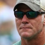 Favre looks to revive defamation suit vs. Sharpe