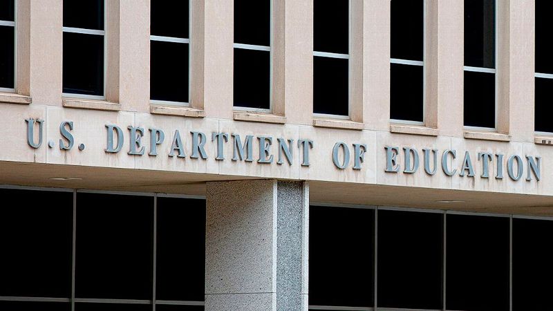 Feds: Title IX will apply to college revenue share