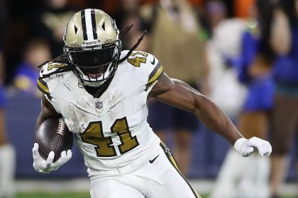 Kamara wants new deal, but won't make waves