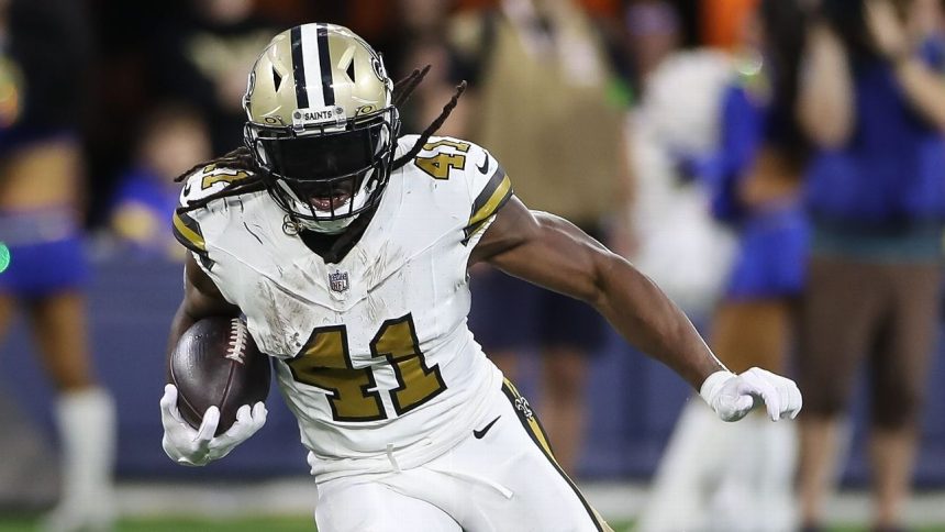 Kamara wants new deal, but won't make waves