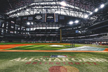 MLB All-Stars back in Arlington, where 11 future Hall of Famers started in '95