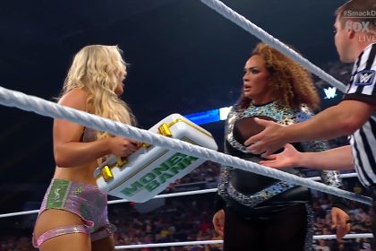 Nia Jax stops Tiffany Stratton from cashing in on Bayley after match with Michin | WWE on FOX