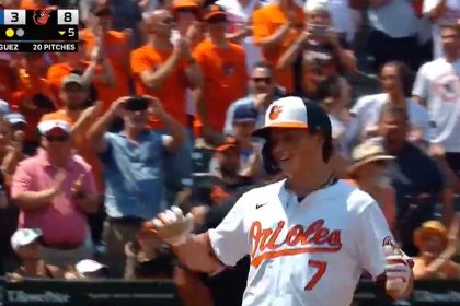 Orioles' Jackson Holliday mashes a grand slam vs. Jays, marking his first MLB home run