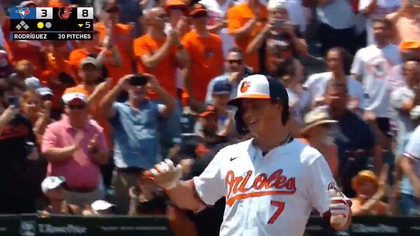 Orioles' Jackson Holliday mashes a grand slam vs. Jays, marking his first MLB home run