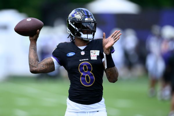 QB Jackson energizes Ravens in 1st full practice