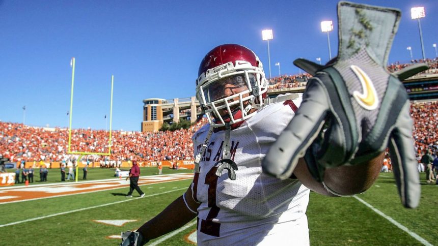 SEC won't penalize use of 'Horns Down' gesture