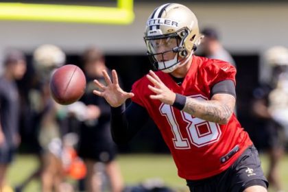 State of Saints' QB Room: Will Spencer Rattler back Derek Carr?