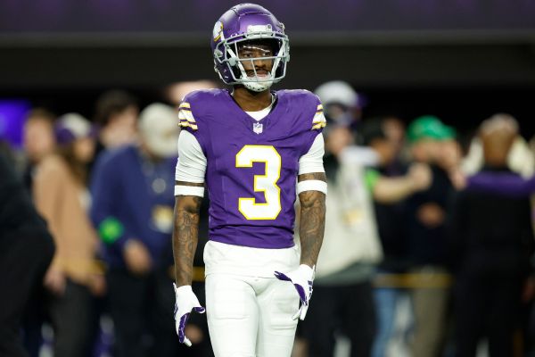 Vikings WR Addison arrested on suspicion of DUI