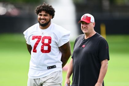 Wirfs, Bucs agree to practice limits as deal looms