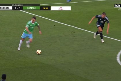 Albert Rusnak scores an outside-the-box SCREAMER to give Seattle Sounders 3-2 lead over Minnesota United FC