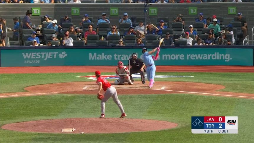 Blue Jays' Vladimir Guerrero Jr. smacks his 27th homer of the season to extend lead over Angels