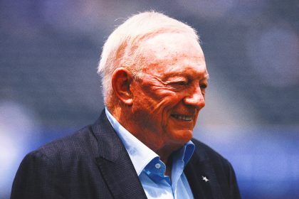 Cowboys become first pro sports team valued at over $10 billion