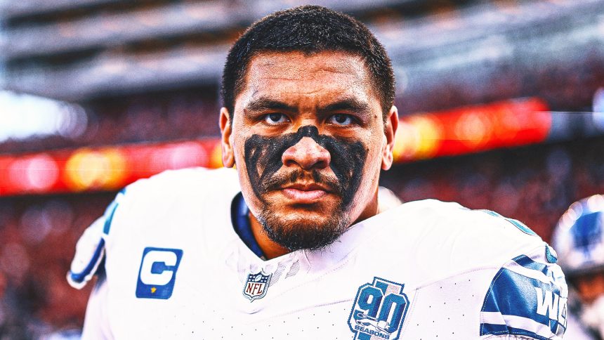 Lions All-Pro tackle Penei Sewell leaves practice with foot injury