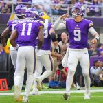 QB McCarthy takes 'singular step' as Vikings win