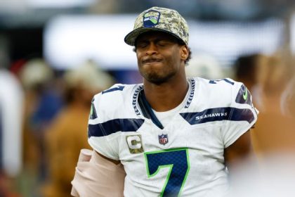 Seahawks QB Smith set for testing on injuries