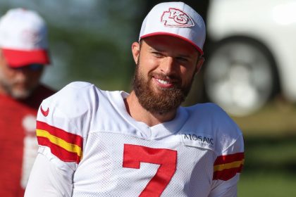 Sources: Chiefs make Butker NFL's richest kicker