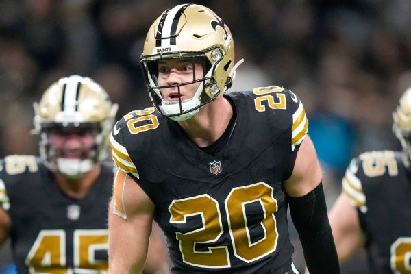 Sources: Saints sign LB Werner to $25M+ deal