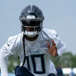 Titans WR Hopkins will not need knee surgery