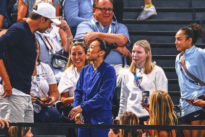 Tom Brady shows up to watch Simone Biles on final day of Olympic competition