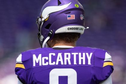 Vikings hold QB McCarthy (knee) out of practice