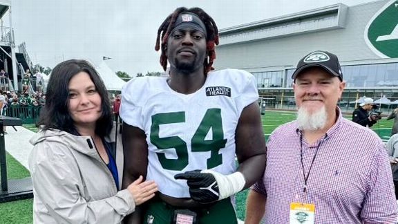 Why a Mississippi family drove 18 hours to support Jets DT Javon Kinlaw