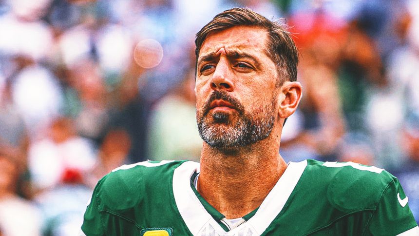 Aaron Rodgers’ calming presence ‘priceless’ as Jets search for offensive rhythm