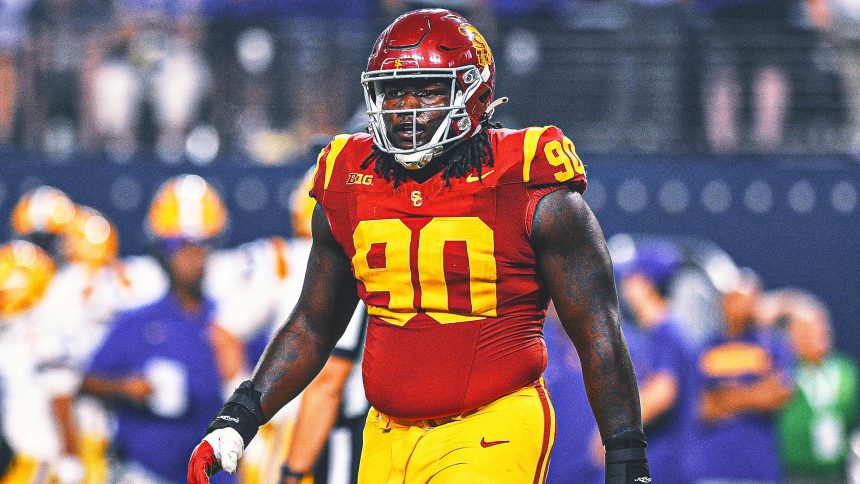 DL Bear Alexander to redshirt remainder of season for USC