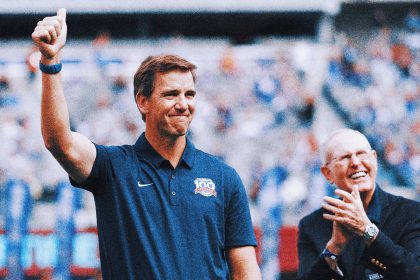 Eli Manning leads group of first time nominees for Pro Football Hall of Fame