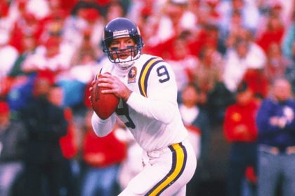 Ex-Vikings QB Tommy Kramer, inspired by Brett Favre, says he has dementia