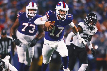 Josh Allen throws 4 TD passes as Bills roll to 47-10 win over unraveling Jaguars