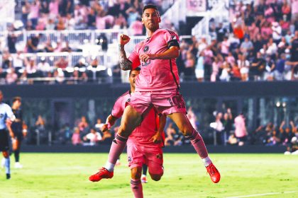 Messi returns and scores twice as Inter Miami defeats Union 3-1