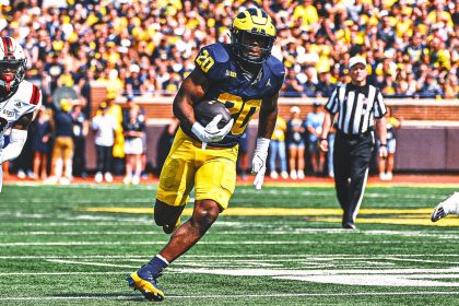 No. 17 Michigan beats Arkansas State, 28-18, despite three interceptions