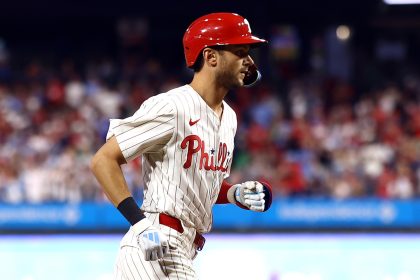 Trea Turner smacks his second long ball of the night, increasing Phillies' lead over Rays