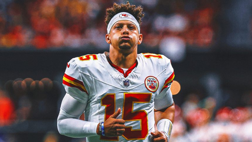 Why Chiefs' offensive plan isn't coming together as Patrick Mahomes envisioned