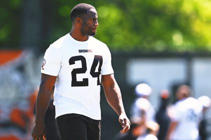 Browns RB Nick Chubb (knee) says first practice back 'like a dream,' no return timetable